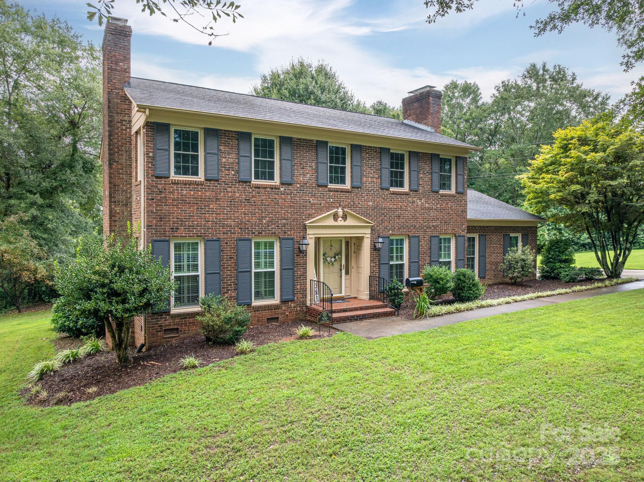 930 Elizabeth Road