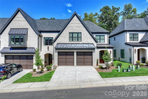 Photo of 313 Audrey Place, Charlotte, NC 28226 (MLS # 4426089)