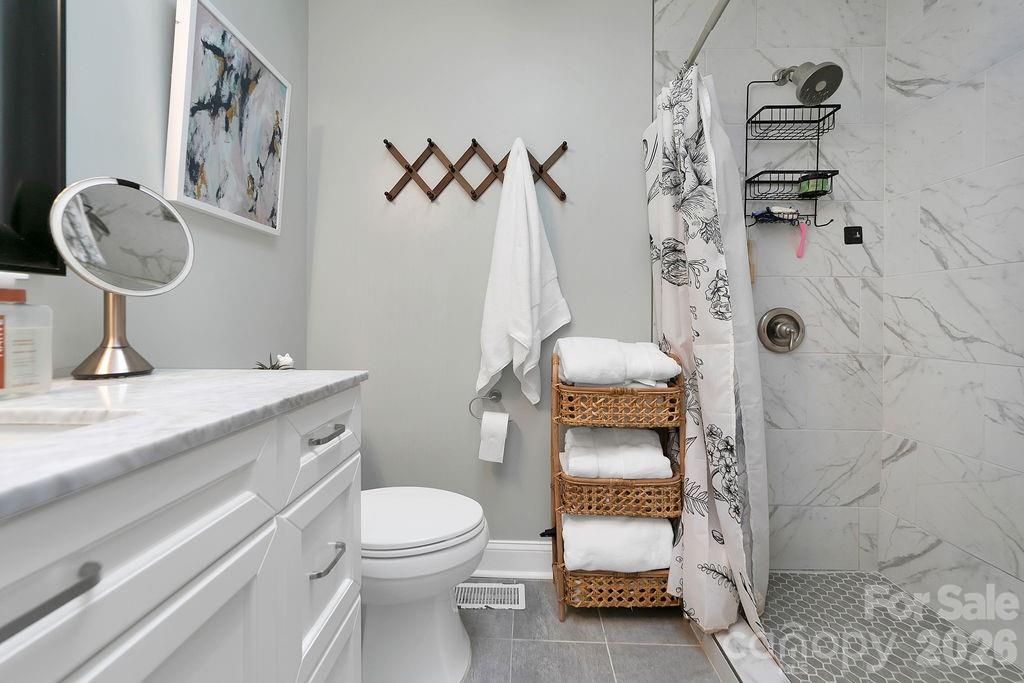 Knob Creek - Residential