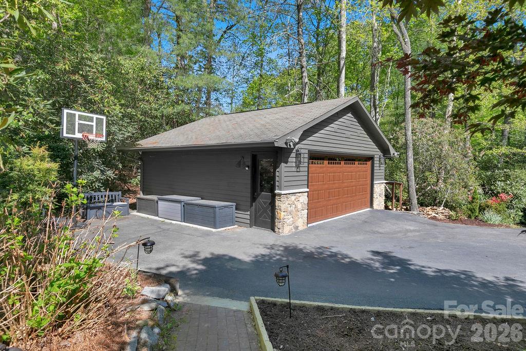 Knob Creek - Residential