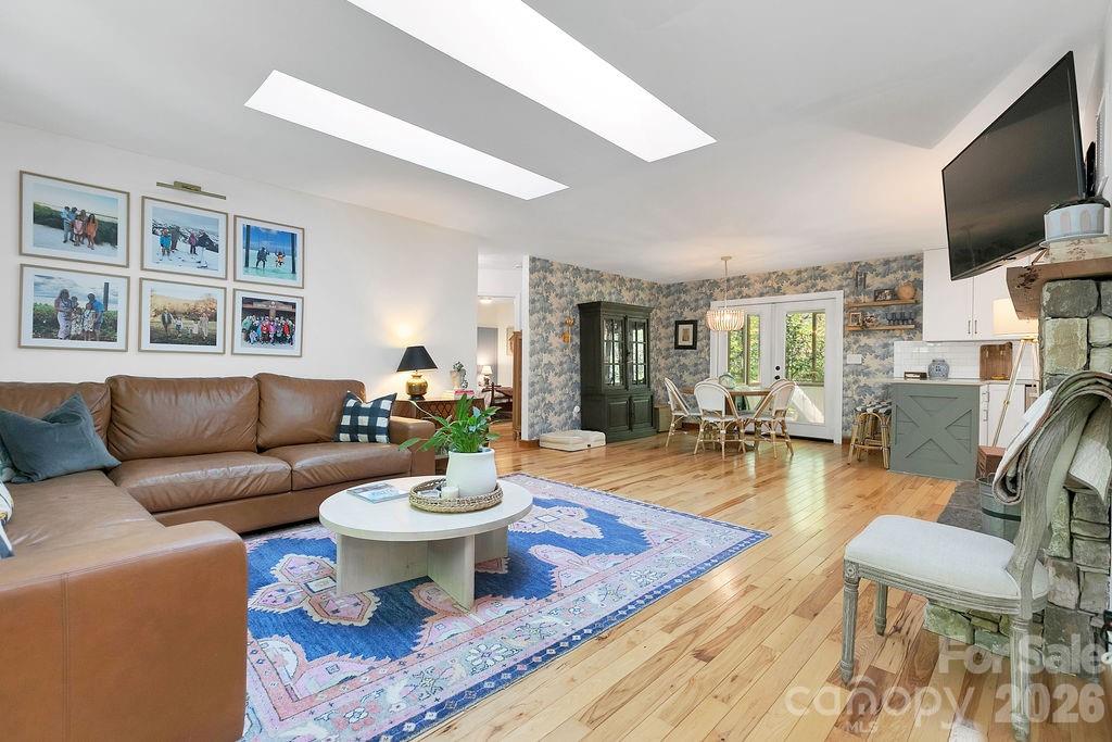 Knob Creek - Residential