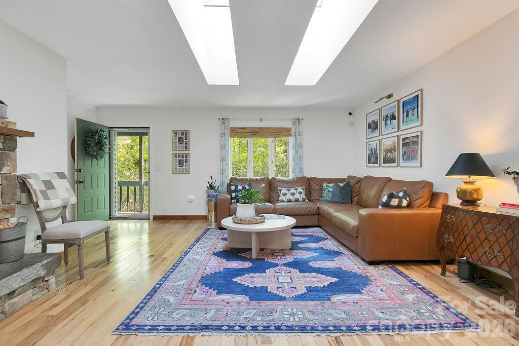 Knob Creek - Residential