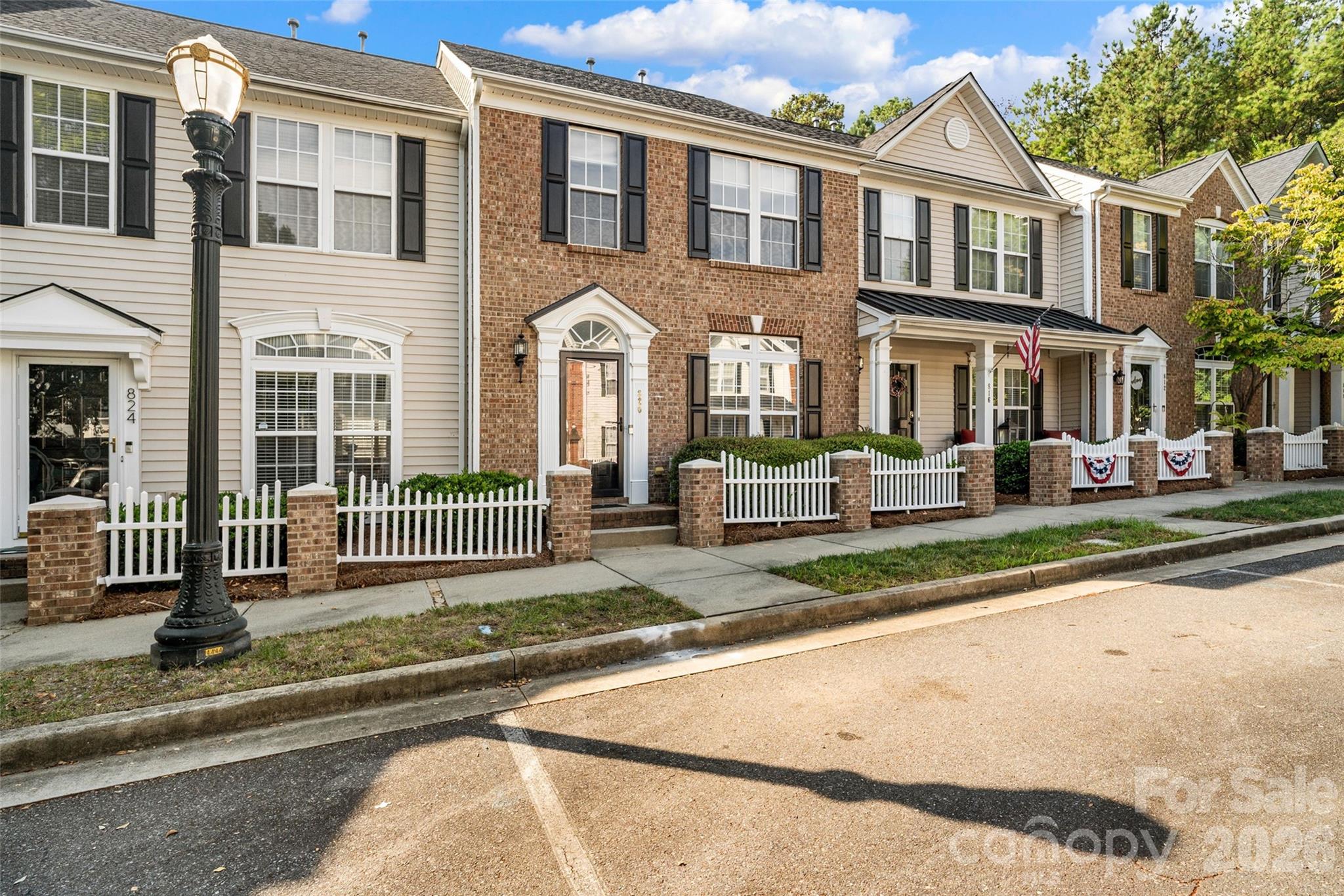 820 Dillard Road