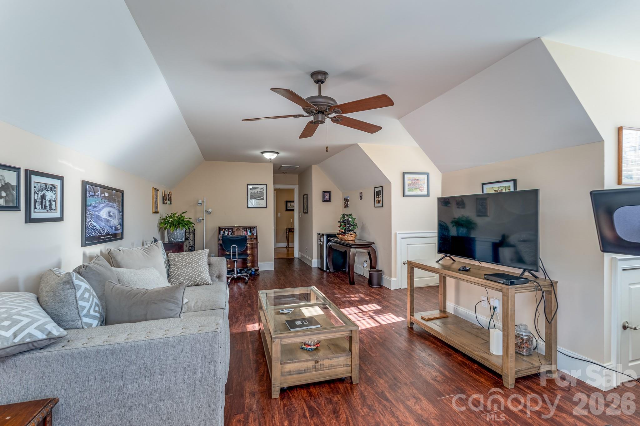 Waterford Glen - Residential