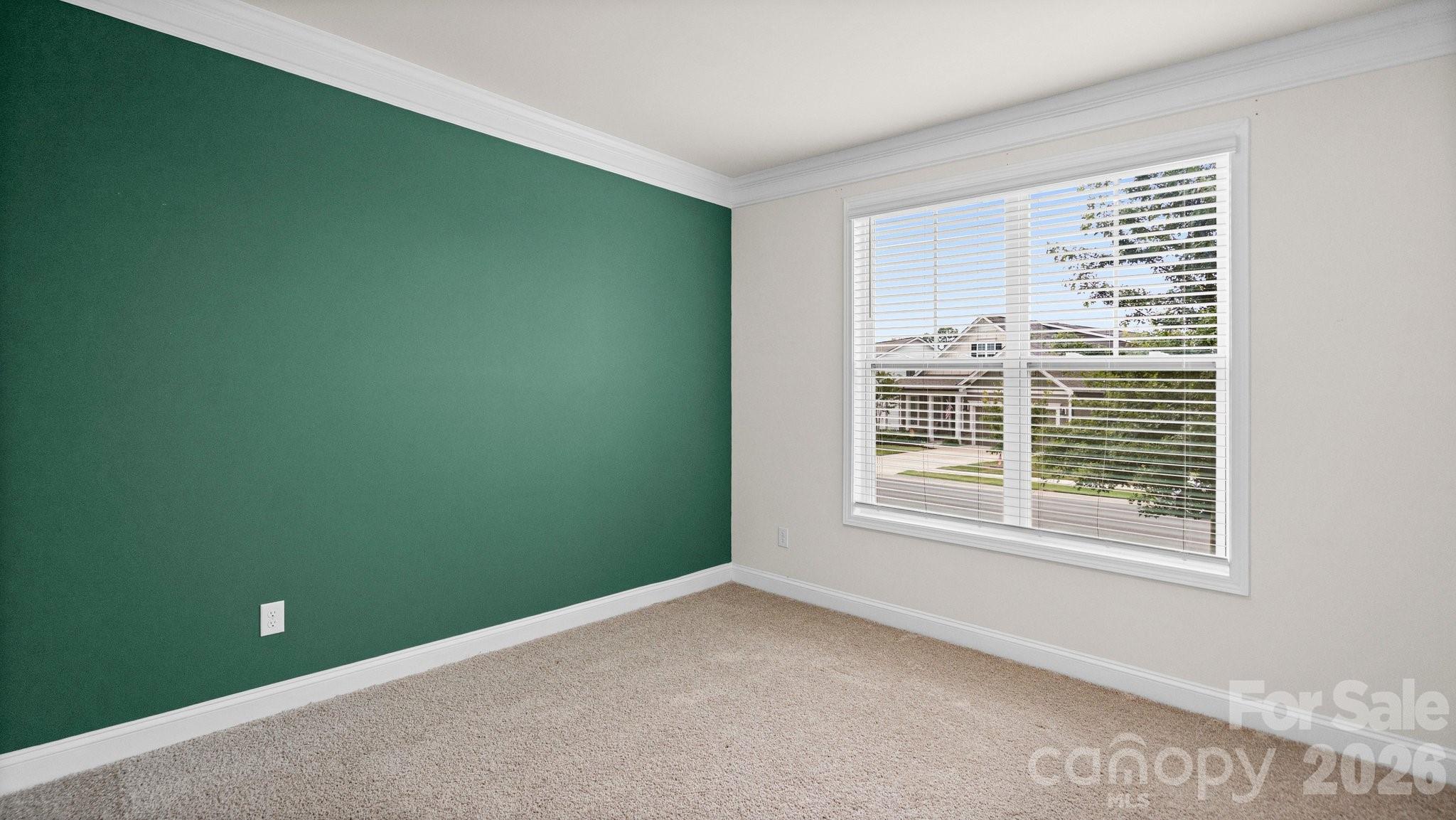 1615 Sweetmoss Loop