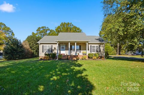 Photo of 213 Carrie Drive, Oakboro, NC 28129 (MLS # 4307483)