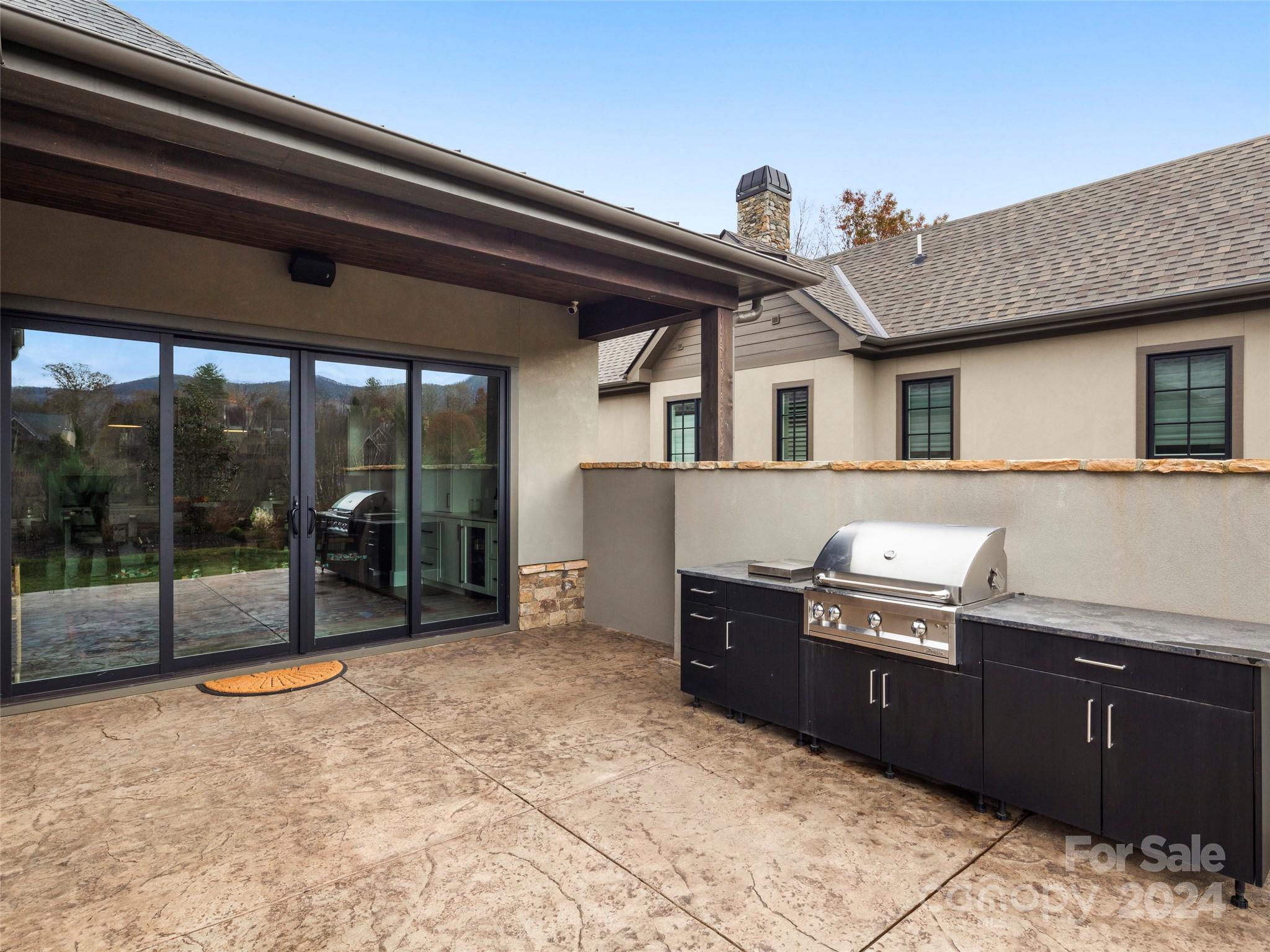 The Cliffs at Walnut Cove - Residential