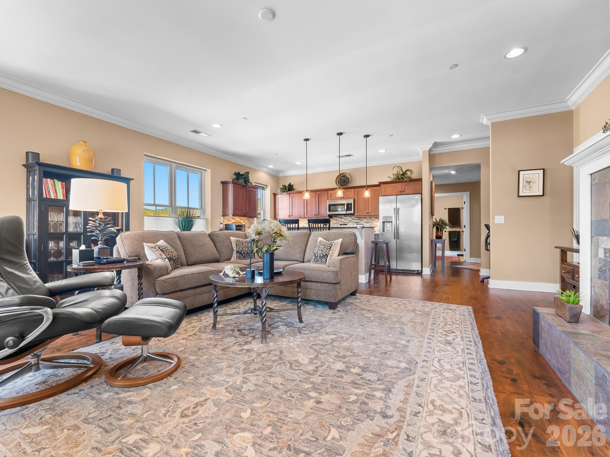 29 W French Broad Street 401