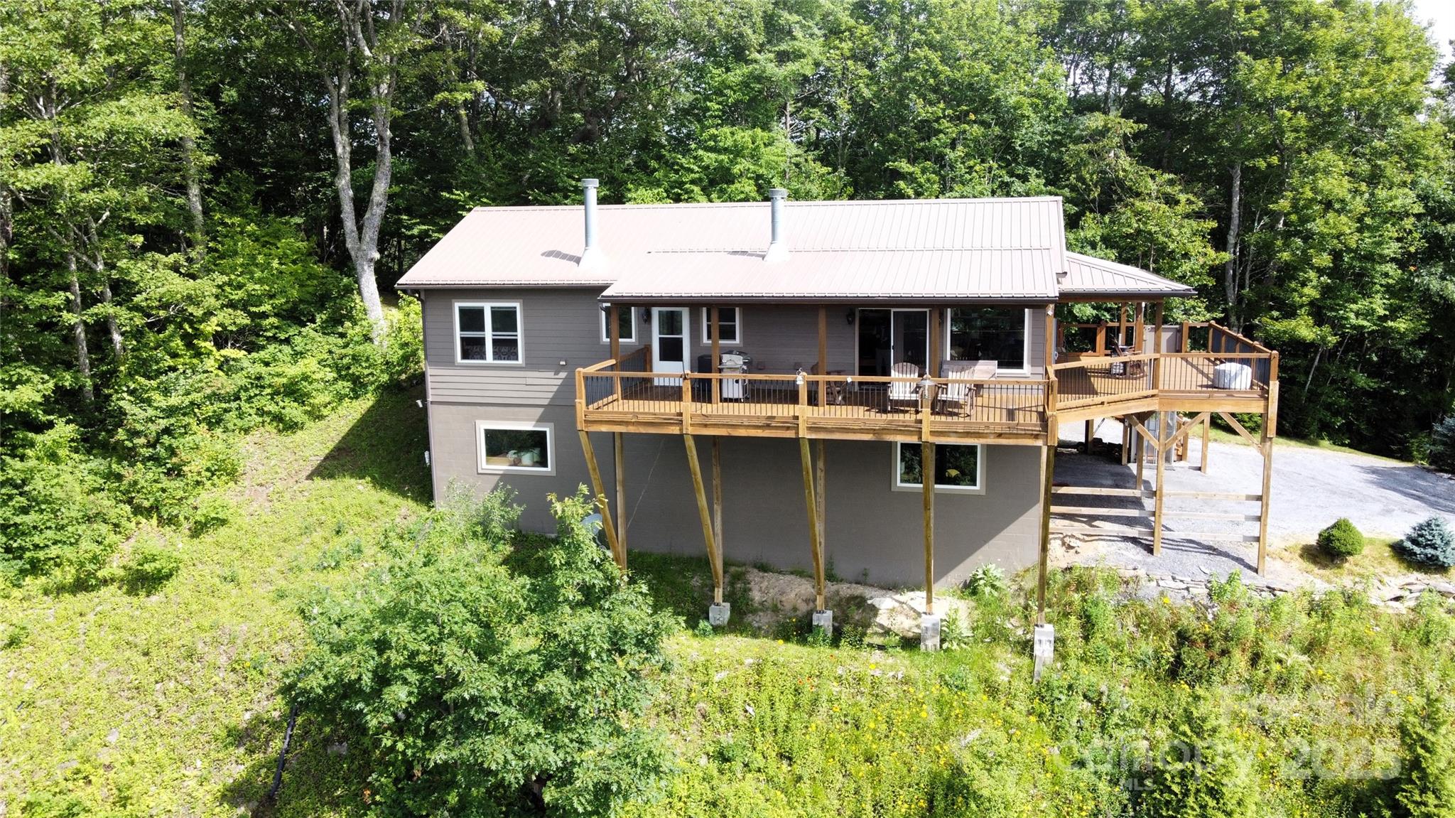 211 Sky Drive