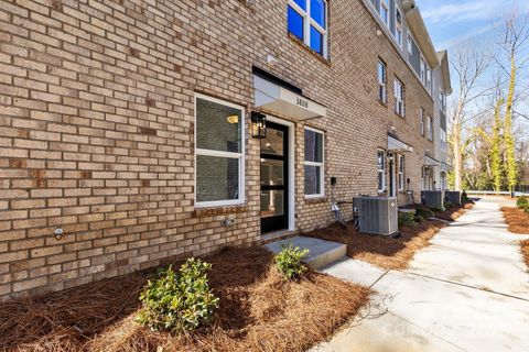 3808 Odom Way Charlotte NC 28216
