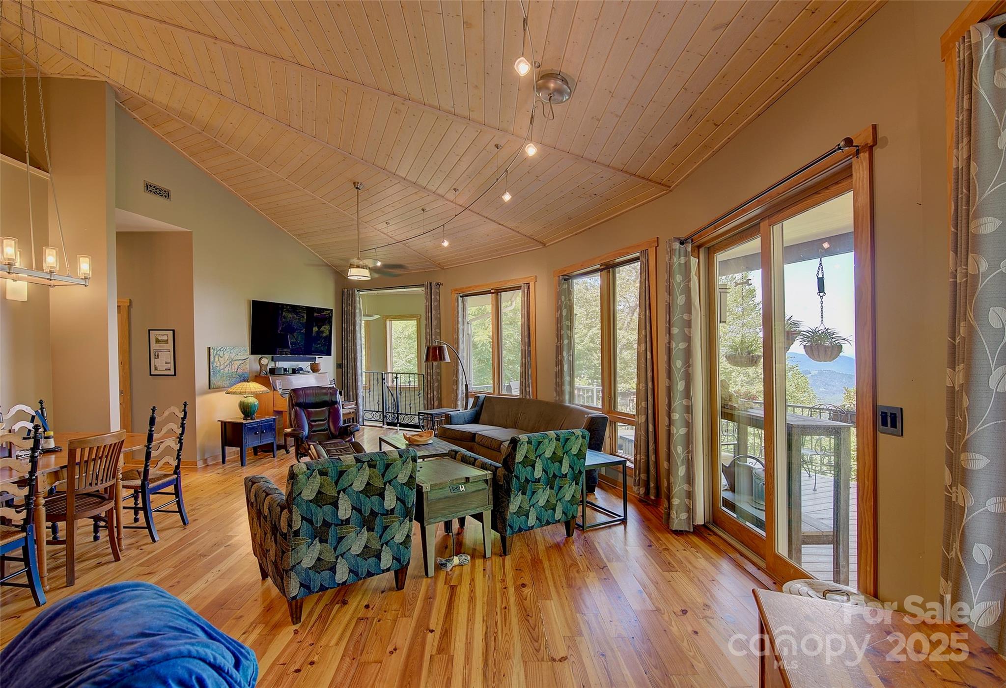 Poplar Ridge - Residential