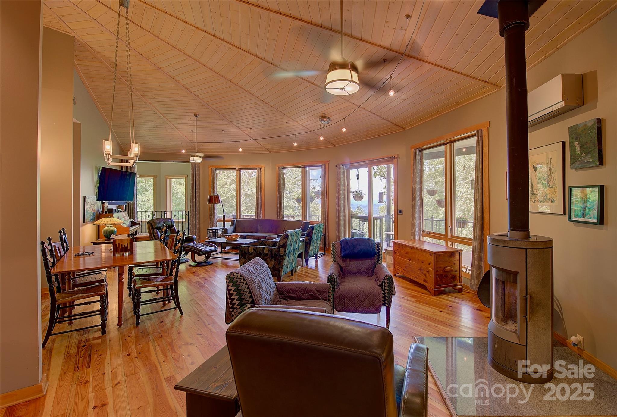 Poplar Ridge - Residential