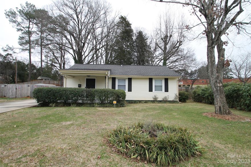 Cute House with Front Porch Located in Rock Hill, SC, Very Close to I-77, 3 Bedrooms, 1 Bathroom, Living Room, Dining Room Area, Eat in Kitchen with Gas Range, Refrigerator & Dishwasher. Nice Size Yard.
No Smoking/No Vaping. Call Owner for All Pet Permission. Single Family Only. Maximum Occupants 4.
Available NOW for viewing by key sign out from our office Monday-Friday from 9am-4pm, except Holidays. Keys to be returned by 5pm same day. Requires $20 refundable deposit.
