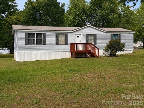 150 Golden Oaks Lane Ellenboro NC 28080