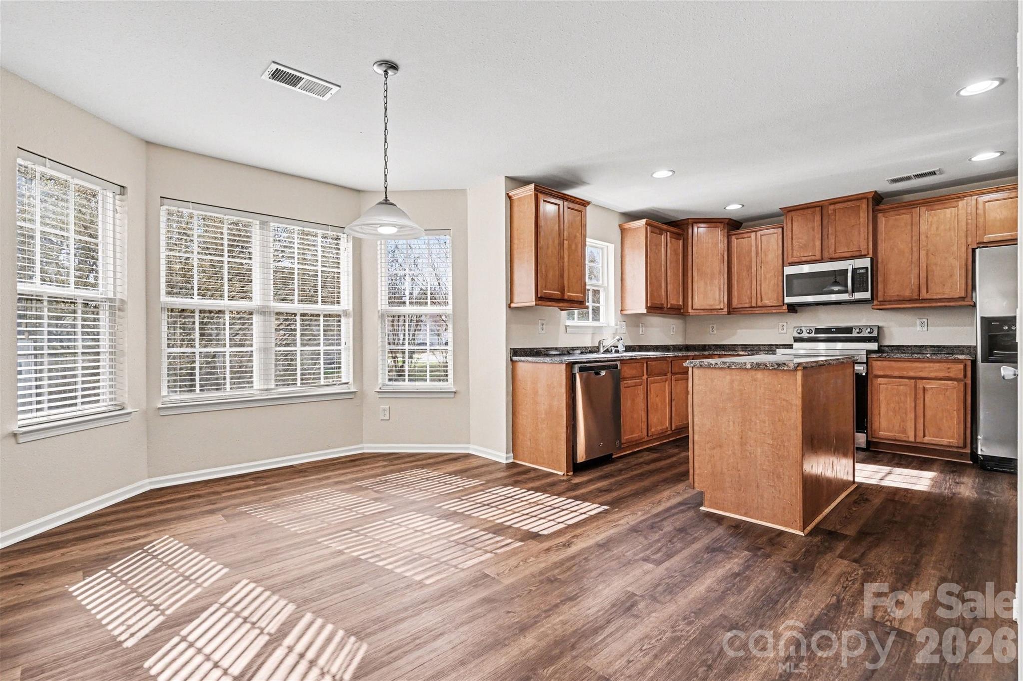 Leslie Brooke - Residential