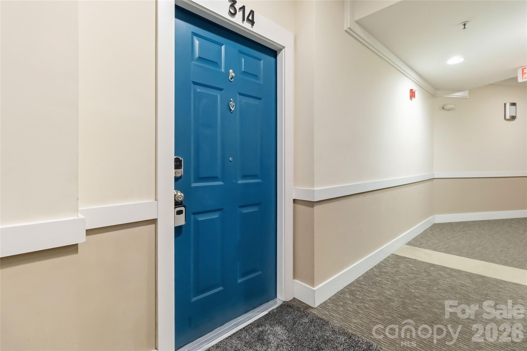 1000 E Woodlawn Road 314