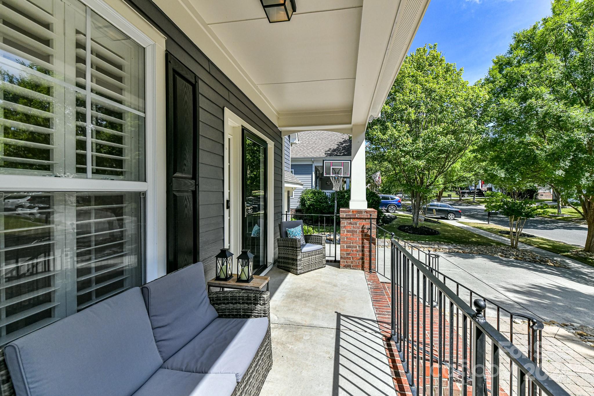 Lake Shore - Residential