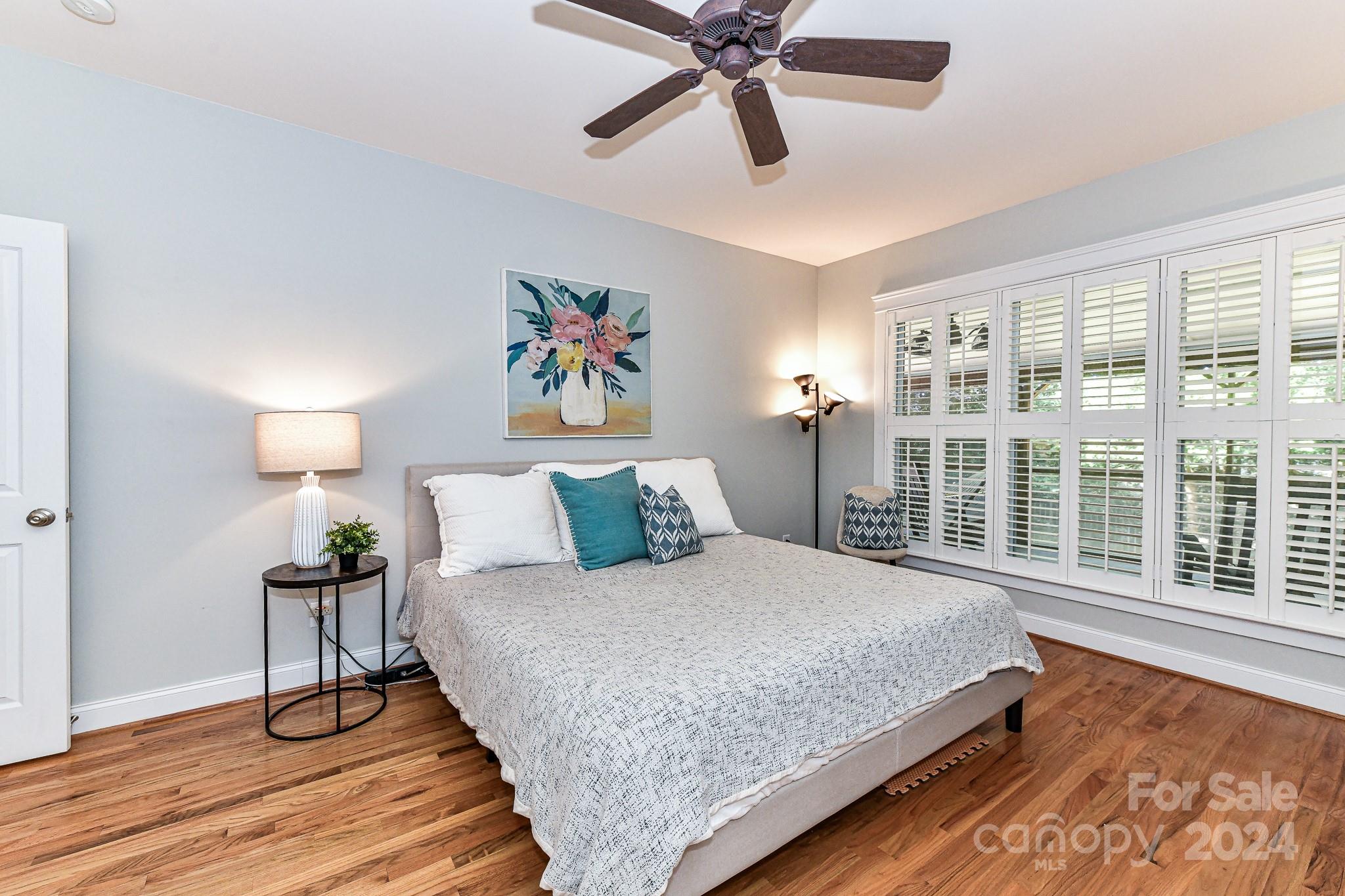 Lake Shore - Residential