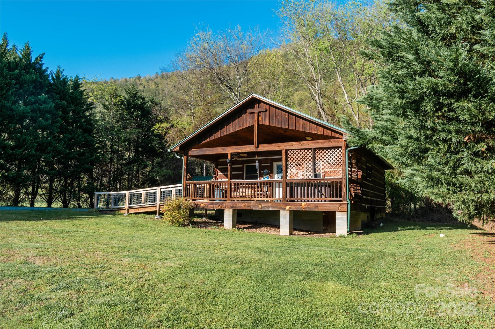 34 & 76 Lodge Cabin Lane