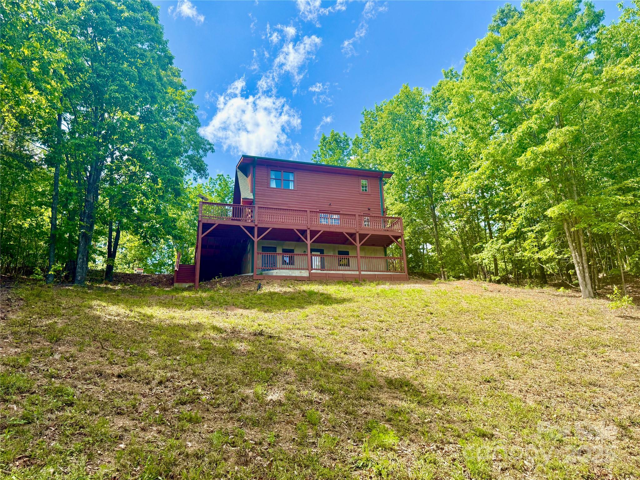 522 Woodgate Drive