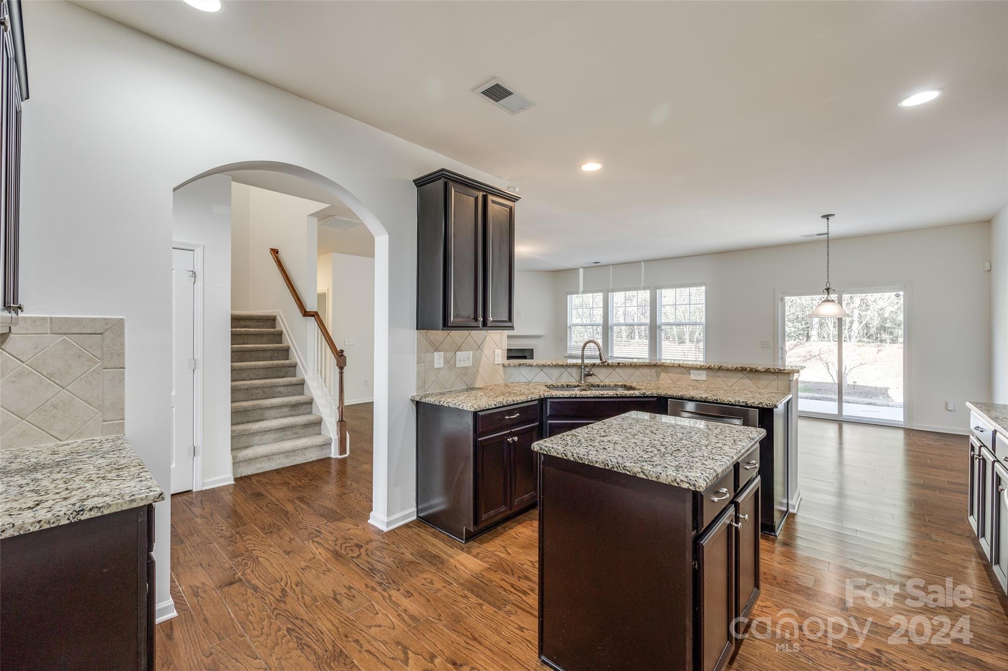 Almond Glen - Residential