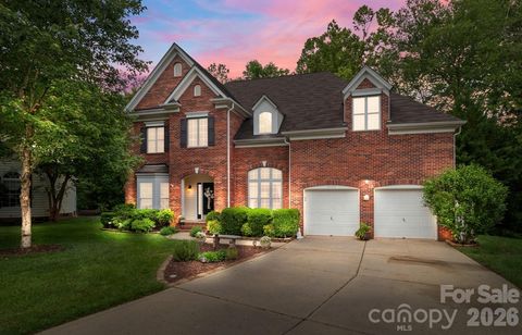 Photo of 15138 Perthsire Court, Huntersville, NC 28078 (MLS # 4358120)