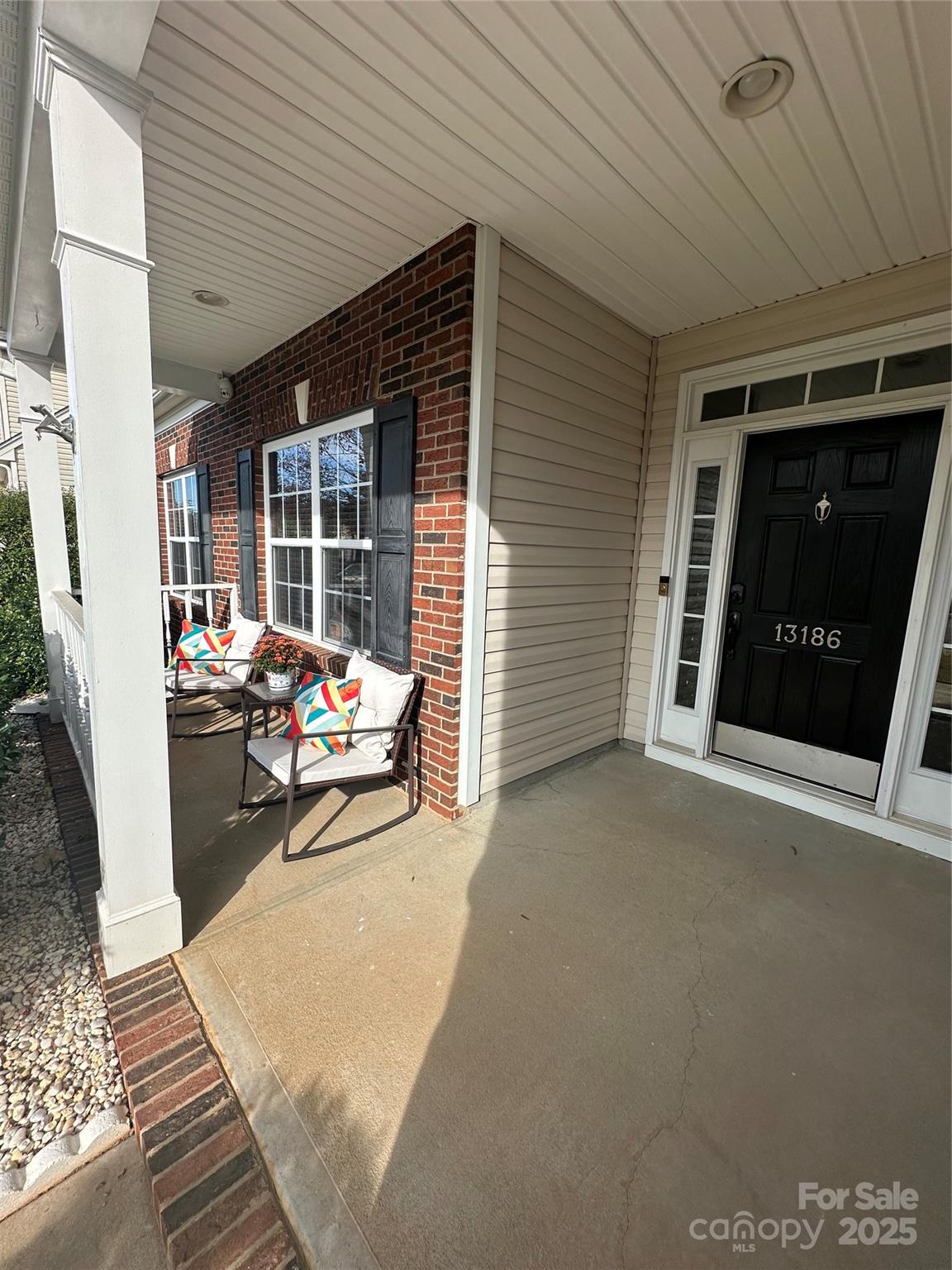 13186 Wilburn Park Lane