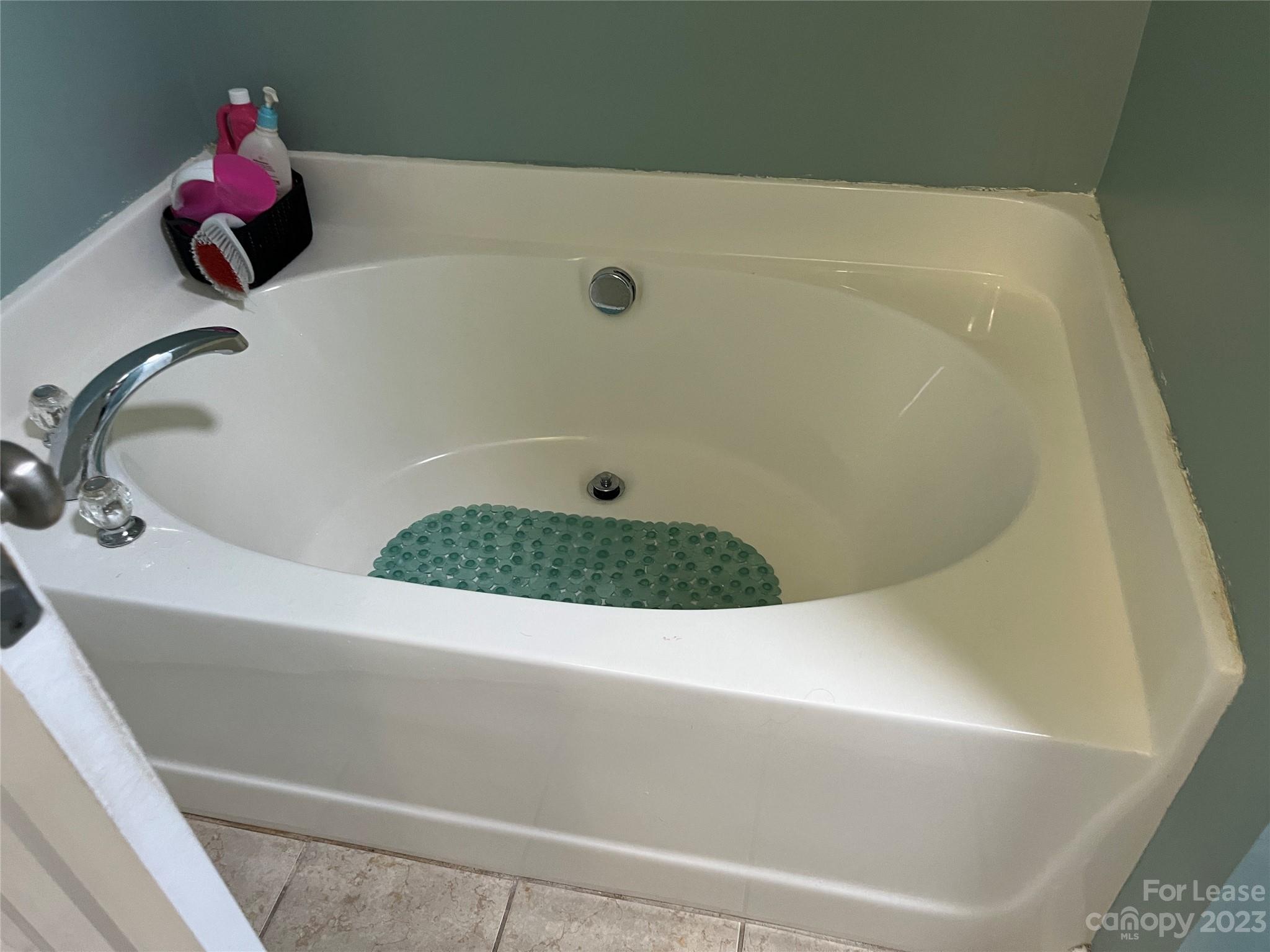 Riviera - Residential Lease