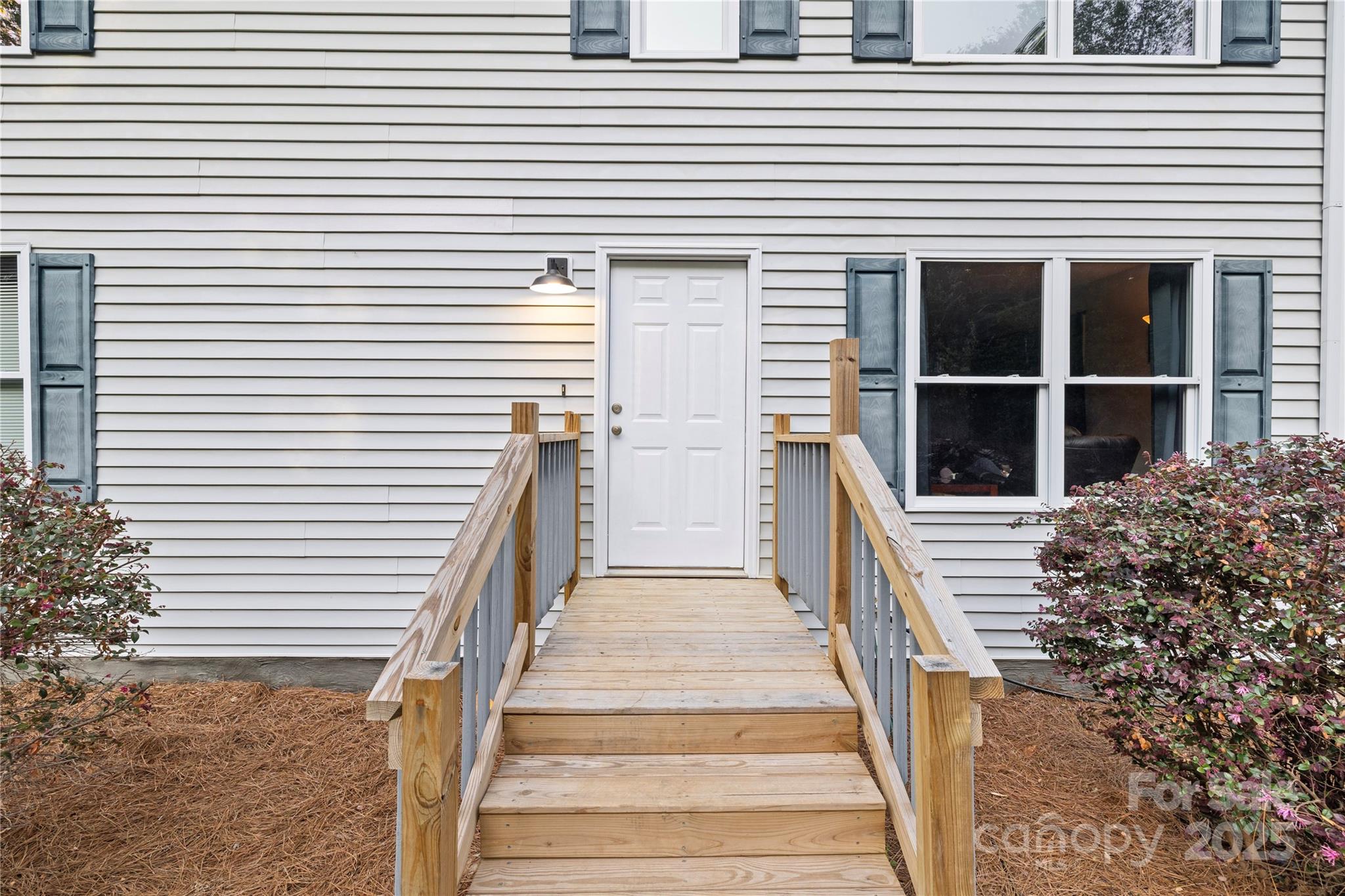 380 Hamrick Road 1