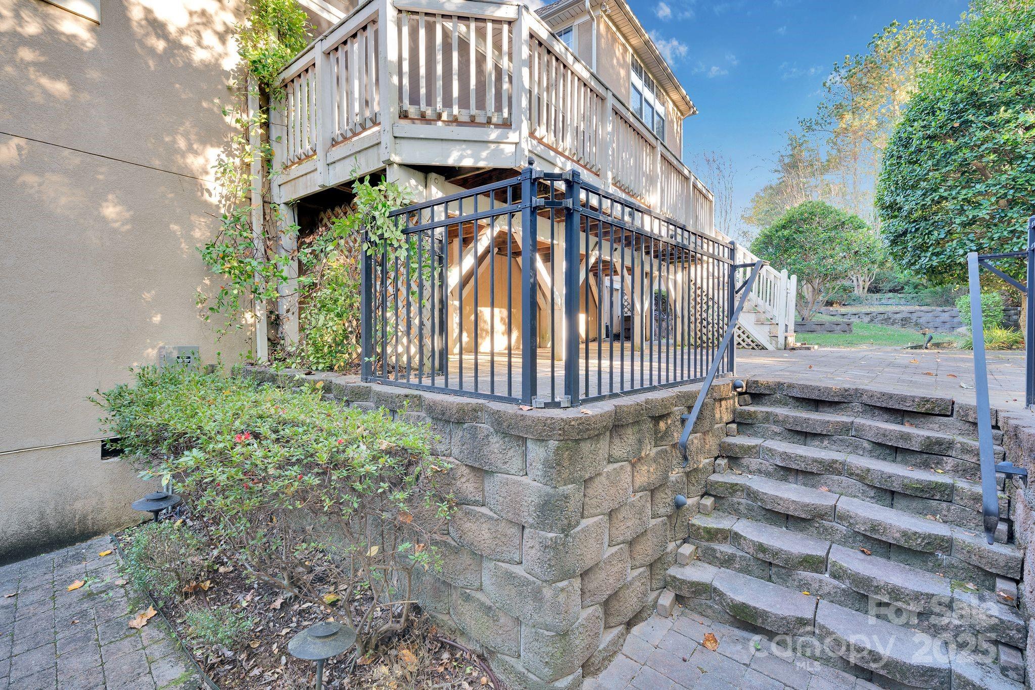 Waterford Glen - Residential