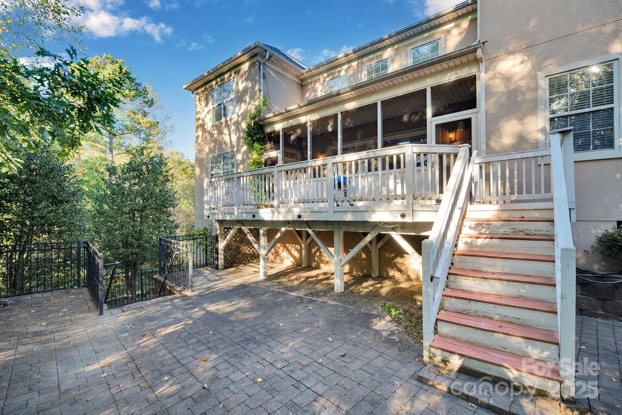 Waterford Glen - Residential