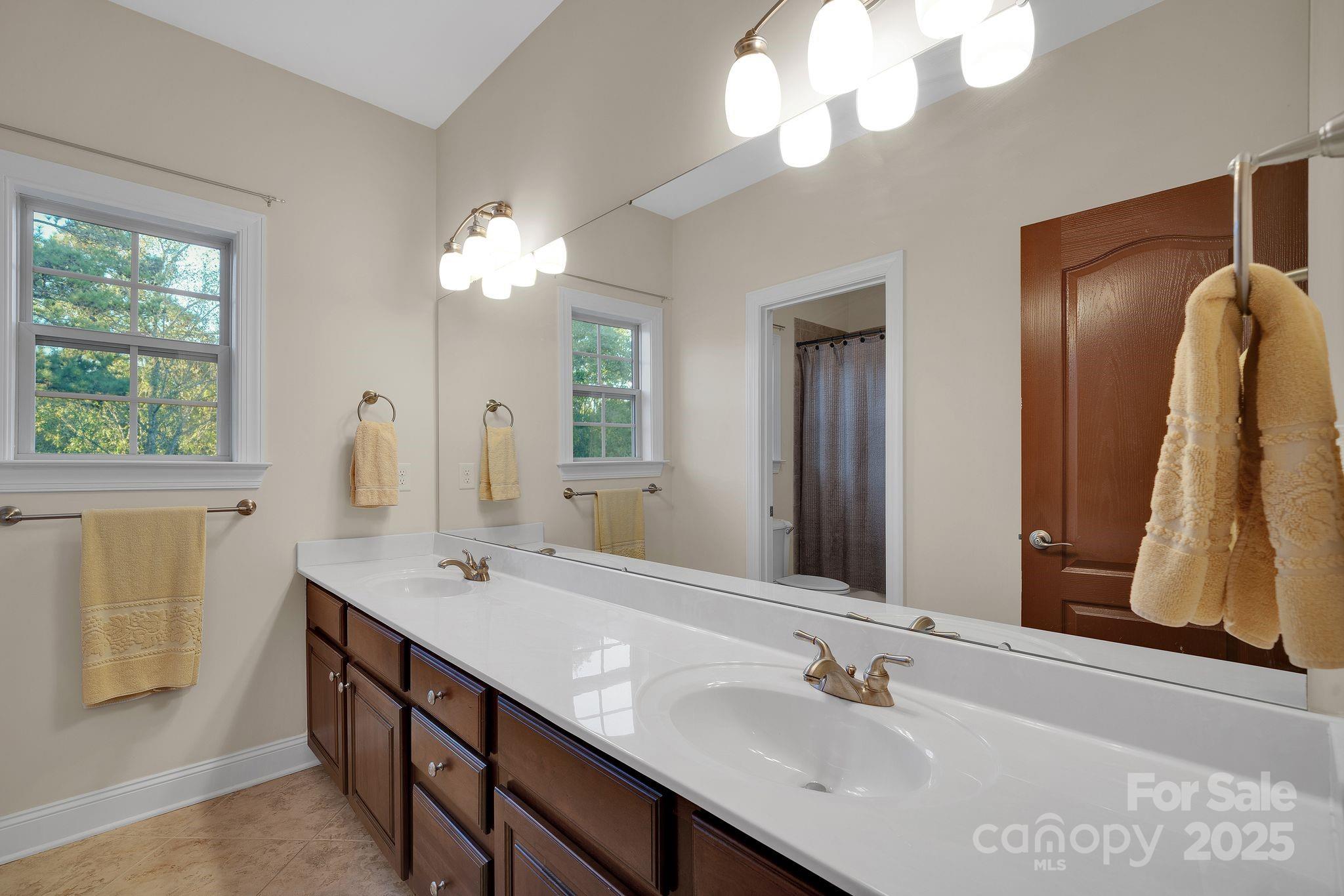 Waterford Glen - Residential