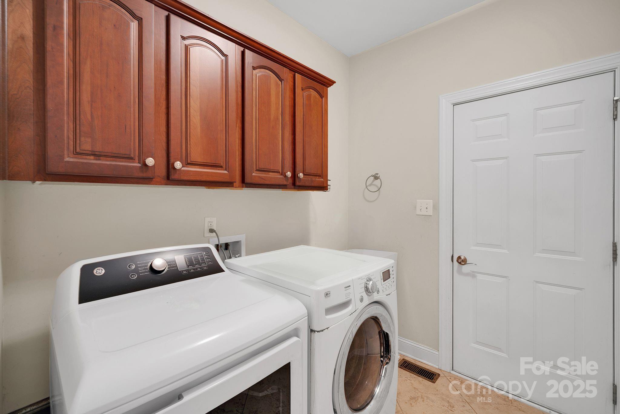 Waterford Glen - Residential