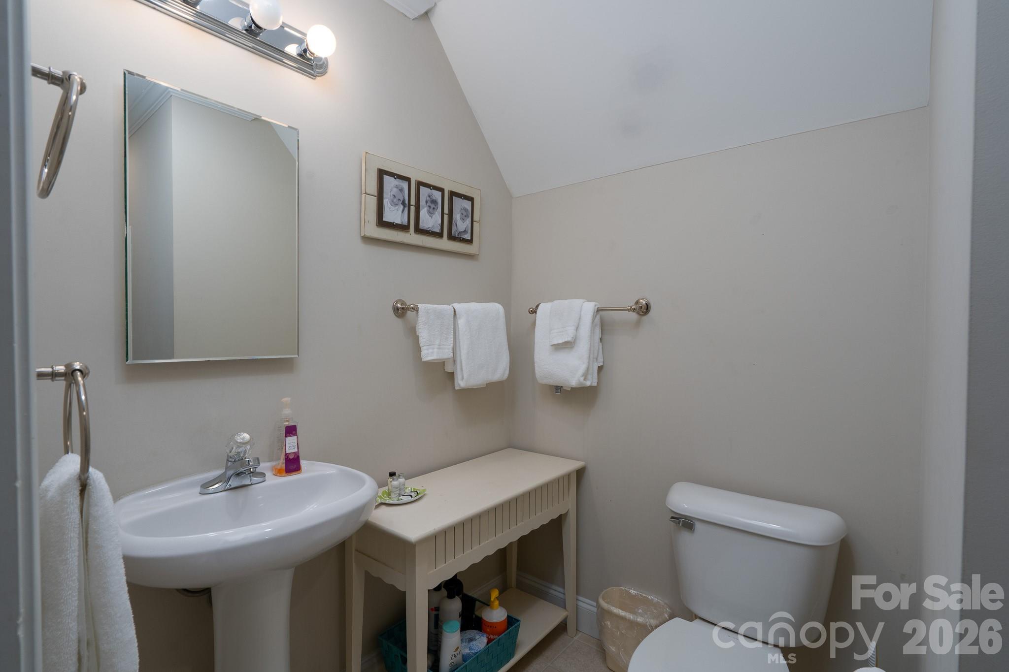 Uwharrie Point - Residential