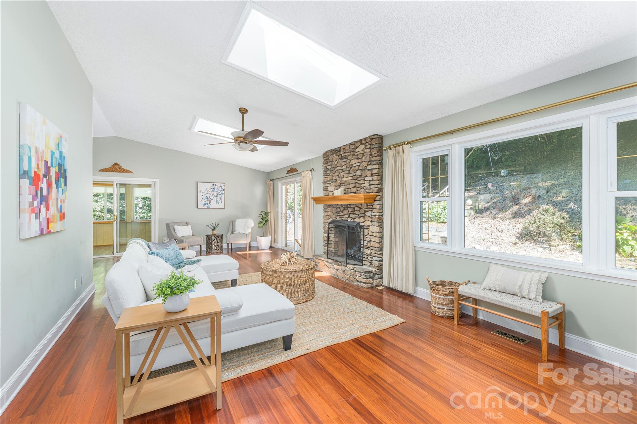 446 Deerhaven Lane