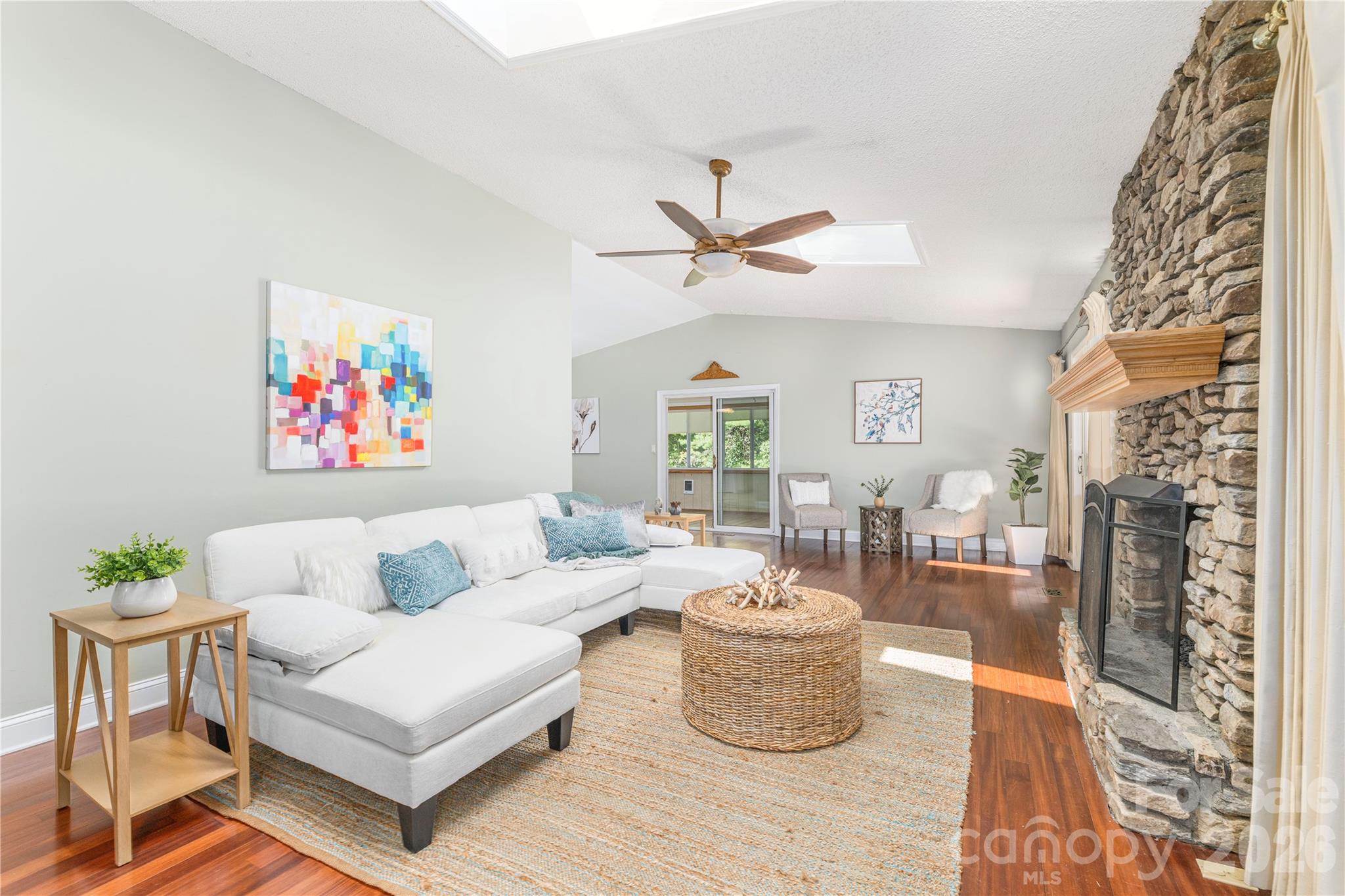446 Deerhaven Lane