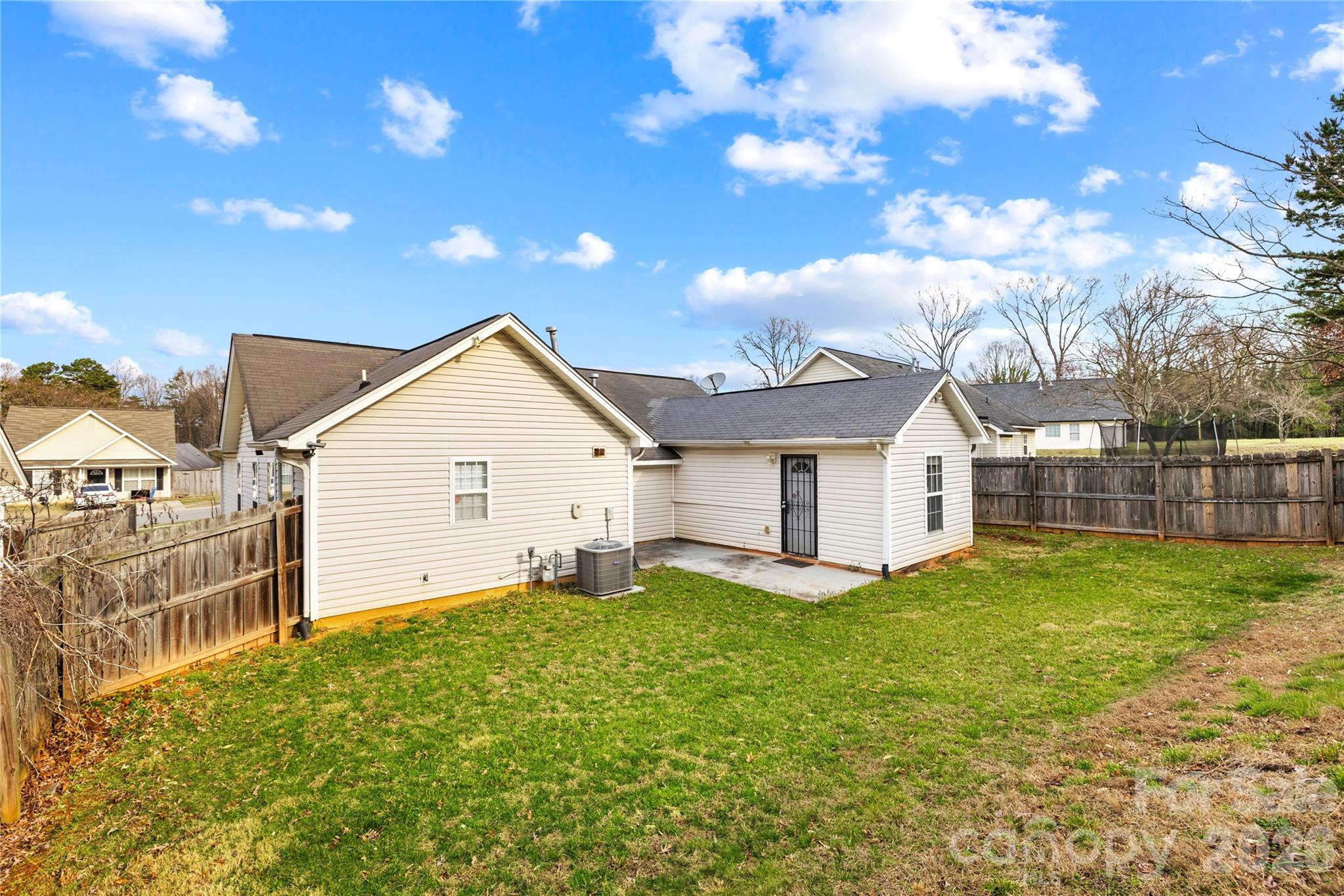 Laney Ridge - Residential