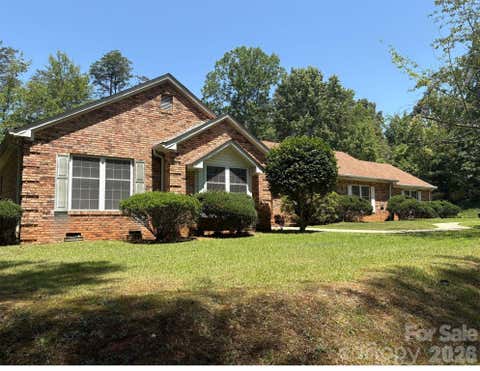Photo of 2000 Golf Course Road, Columbus, NC 28722 (MLS # 4400357)