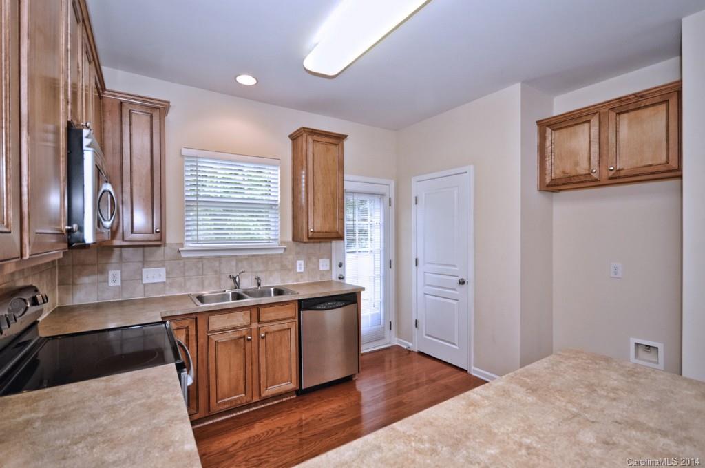 Ridge Pointe - Residential