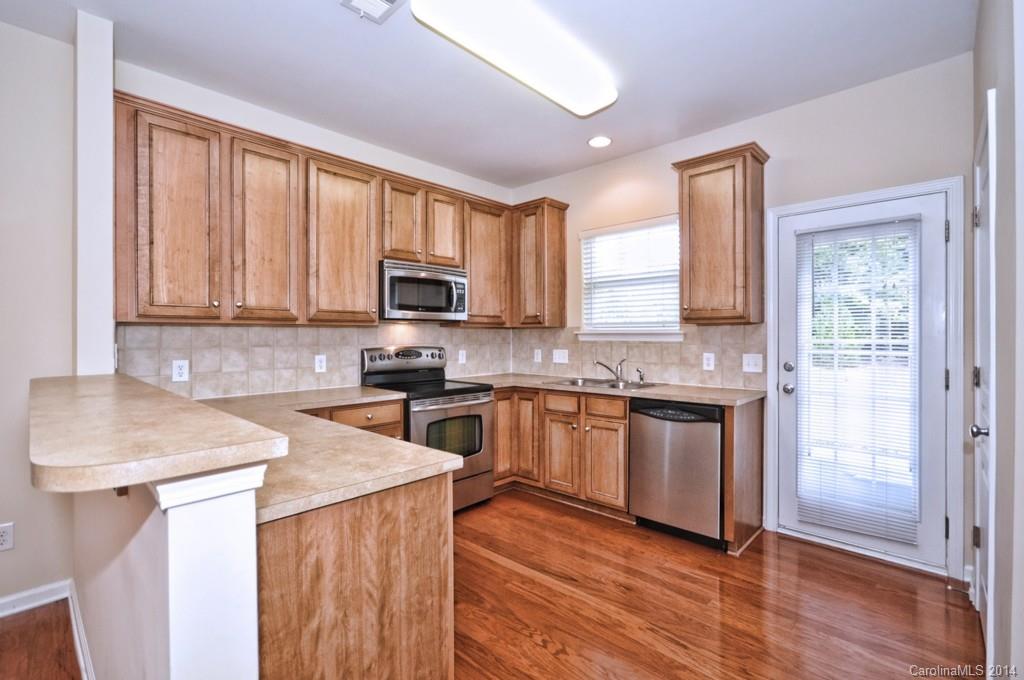 Ridge Pointe - Residential