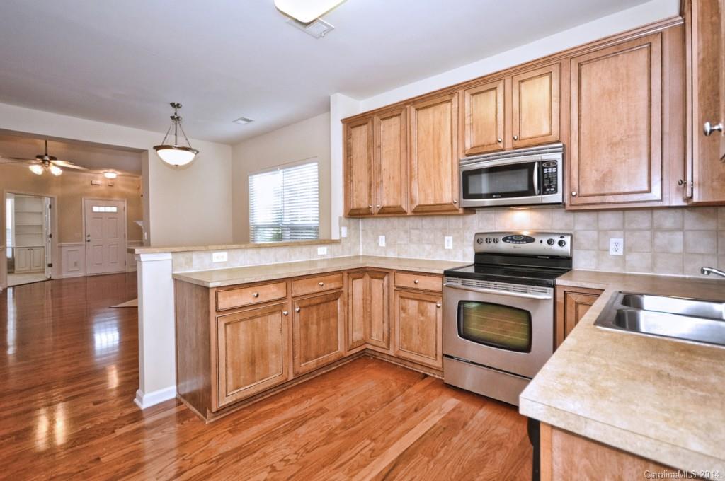 Ridge Pointe - Residential