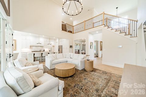 Photo of 3319 Gresham Place, Charlotte, NC 28211 (MLS # 4334130)