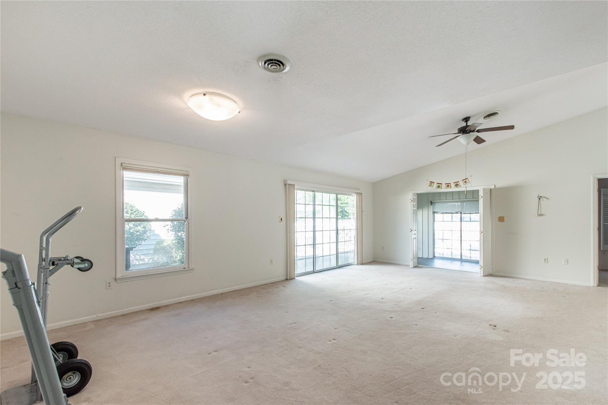 Heathridge - Residential