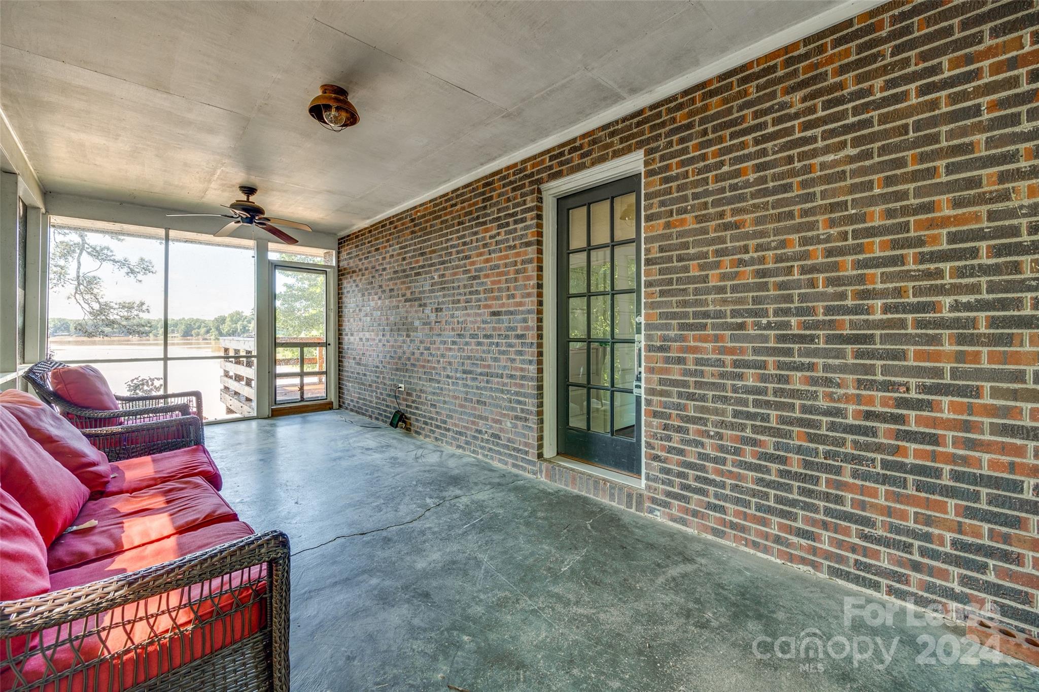 Lake Wylie - Residential Lease