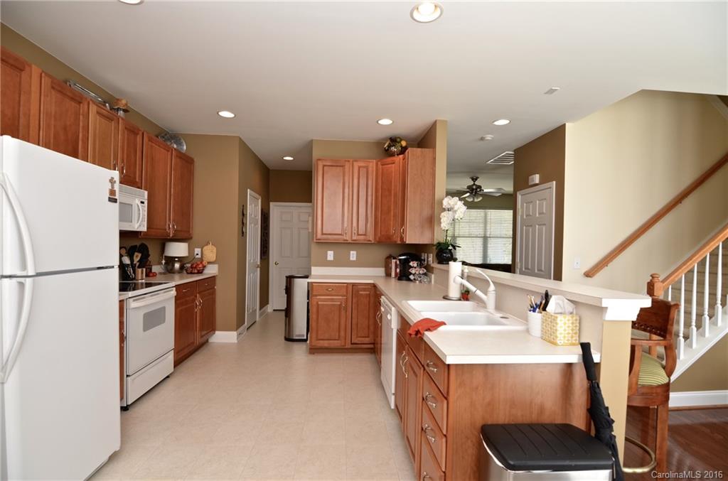 Macaulay - Residential