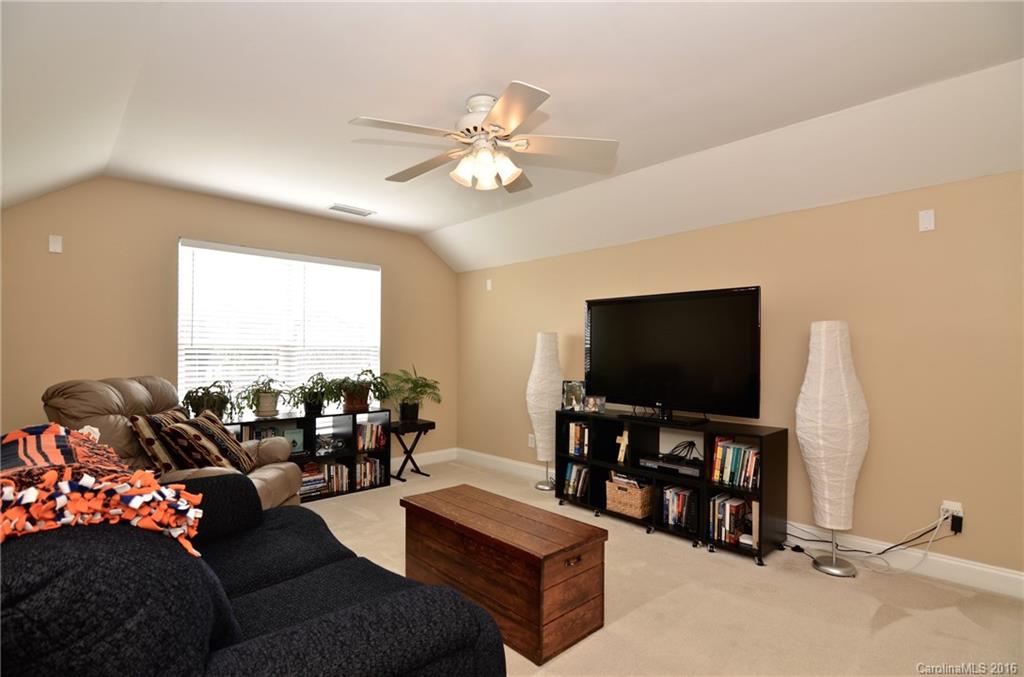 Macaulay - Residential