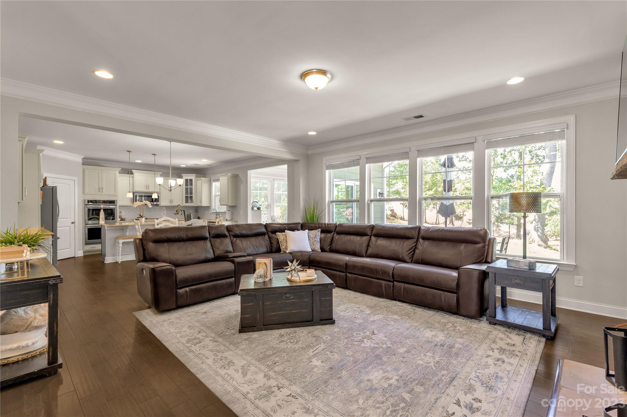 Tega Cay - Residential