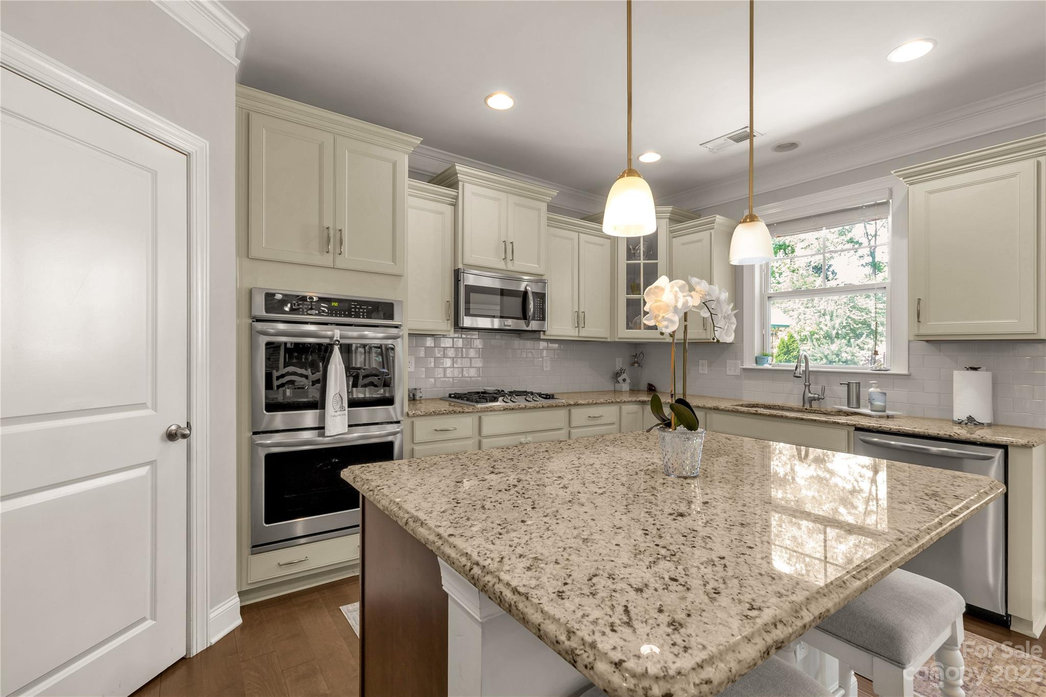 Tega Cay - Residential