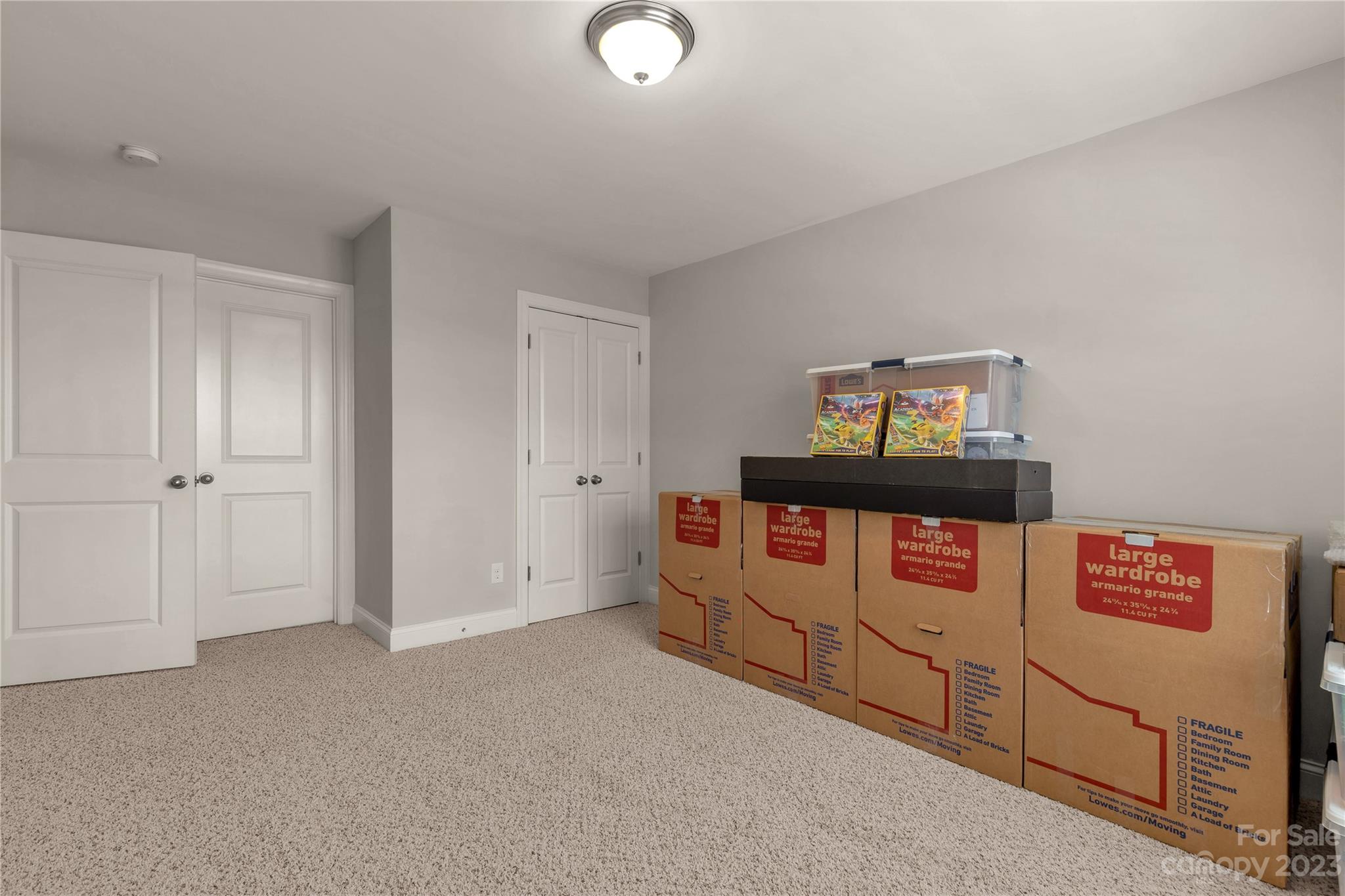 Tega Cay - Residential