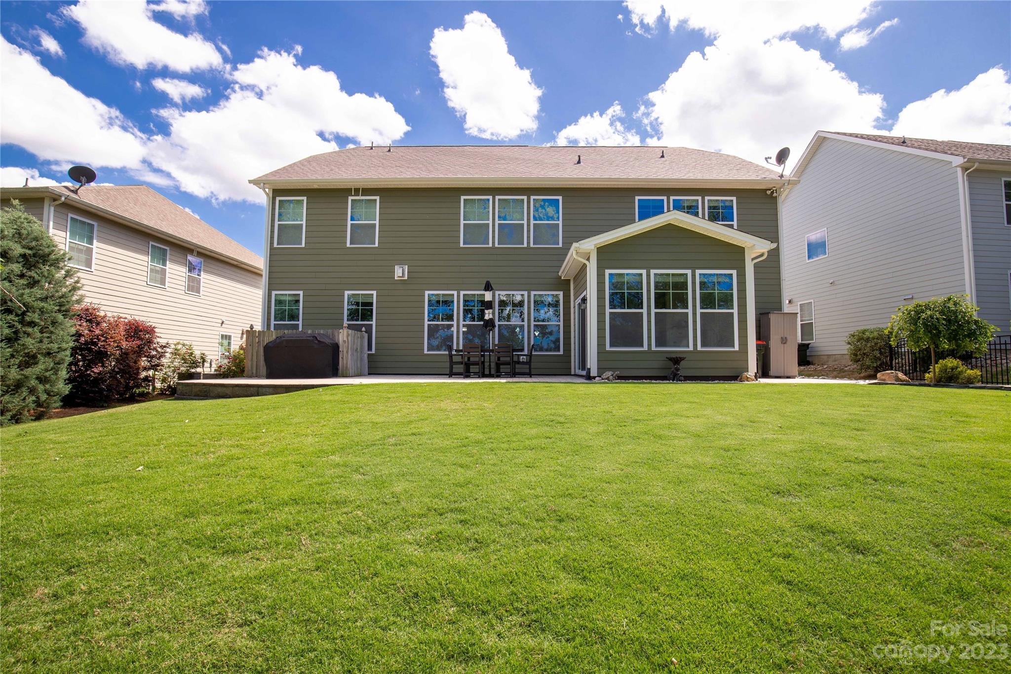 Tega Cay - Residential